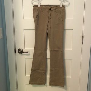 American Eagle Super Stretch Chino LONG in Khaki